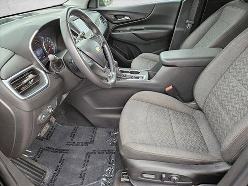 Used 2022 Chevrolet Equinox LT FWD image 17