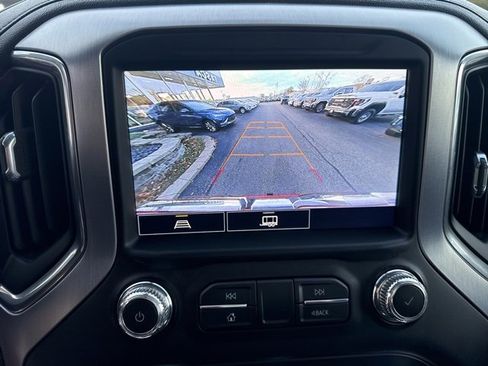 Used 2021 GMC Sierra 1500 Elevation w/ Preferred Package image 24