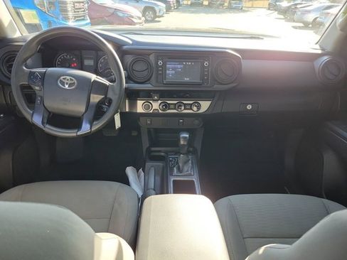 Used 2016 Toyota Tacoma SR w/ SR Convenience Package image 21