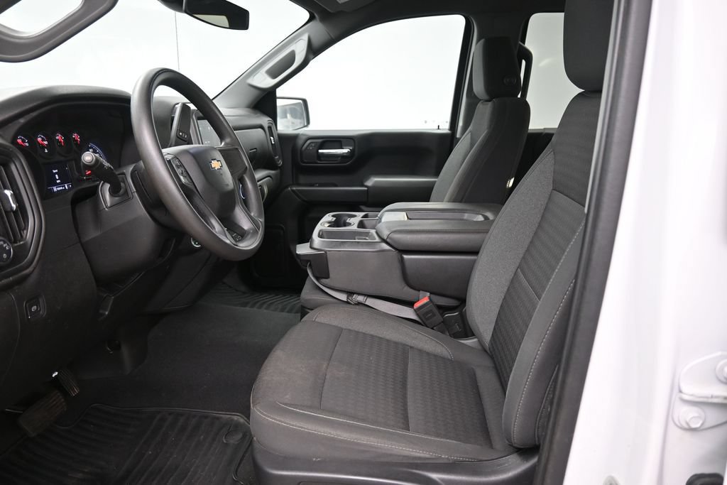 Used 2023 Chevrolet Silverado 1500 Custom AWD/4WD image 24