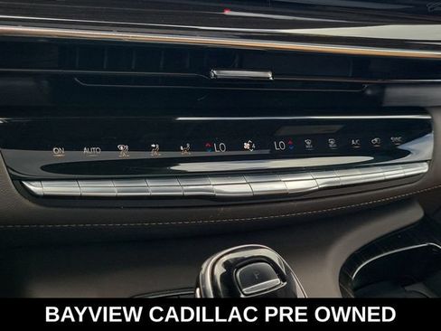 Used 2022 Cadillac Escalade ESV Premium Luxury AWD/4WD image 29