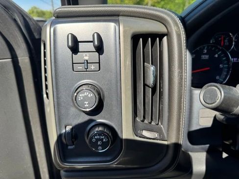 Used 2017 Chevrolet Silverado 1500 High Country w/ High Desert Package AWD/4WD image 24