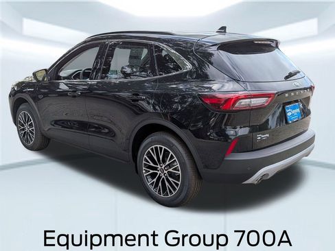 New 2025 Ford Escape SE w/ PHEV Premium Package image 4