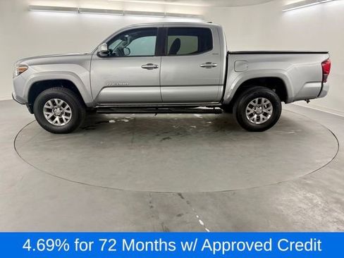Used 2019 Toyota Tacoma SR5 image 4
