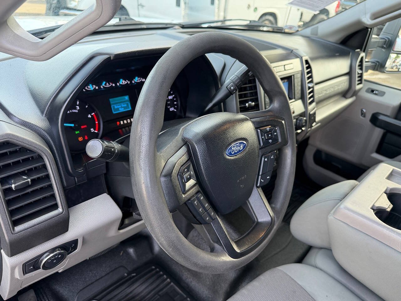 Used 2020 Ford F350 XL w/ Power Equipment Group AWD/4WD image 7