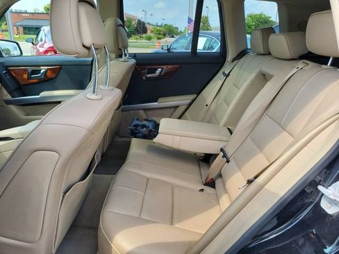 Used 2010 Mercedes-Benz GLK 350 4MATIC image 24