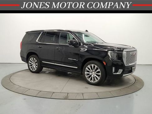 Used 2023 GMC Yukon Denali image 1