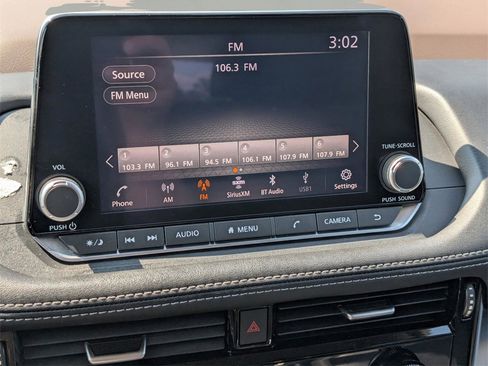 Certified 2022 Nissan Rogue SV image 21