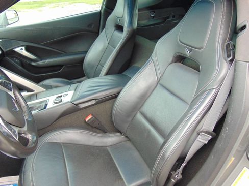 Used 2015 Chevrolet Corvette Stingray Coupe w/ 2LT Preferred Equipment Group RWD image 11