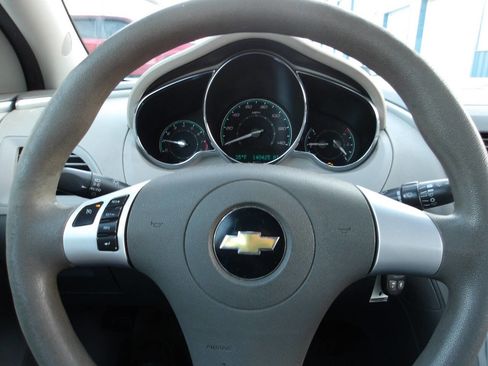 Used 2010 Chevrolet Malibu LS image 14