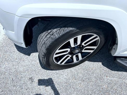 Used 2019 Toyota 4Runner Limited AWD/4WD image 23