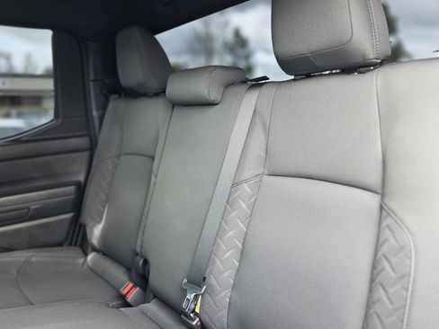 Used 2025 Toyota Tacoma SR5 image 15