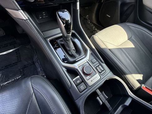 Certified 2022 Subaru Forester Limited AWD/4WD image 21