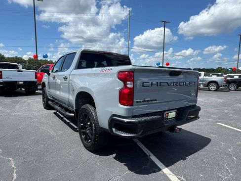 Used 2024 Chevrolet Silverado 1500 Custom Trail Boss w/ Turbomax Blackout Package AWD/4WD image 8