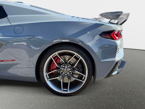 Used 2025 Chevrolet Corvette Z06 image 15