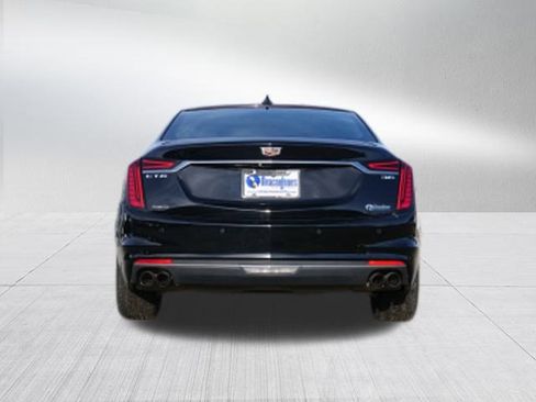 Used 2019 Cadillac CT6 Luxury w/ Driver Awareness Package image 4