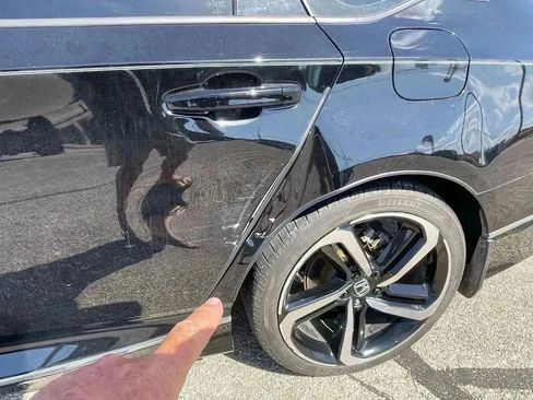 Used 2018 Honda Accord EX-L image 2