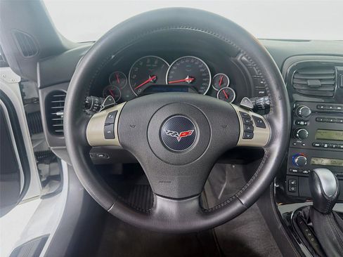 Used 2011 Chevrolet Corvette Convertible w/ Preferred Equipment Group RWD image 15