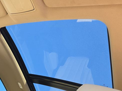 Used 2024 Acura MDX SH-AWD image 16