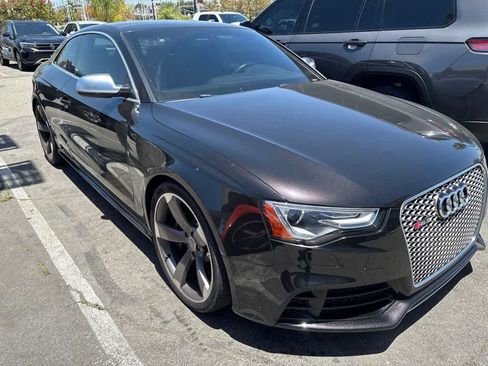 Used 2015 Audi RS 5 Coupe w/ Technology Package AWD/4WD image 3