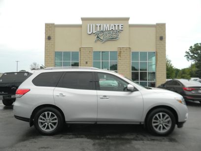 Used 2016 Nissan Pathfinder S