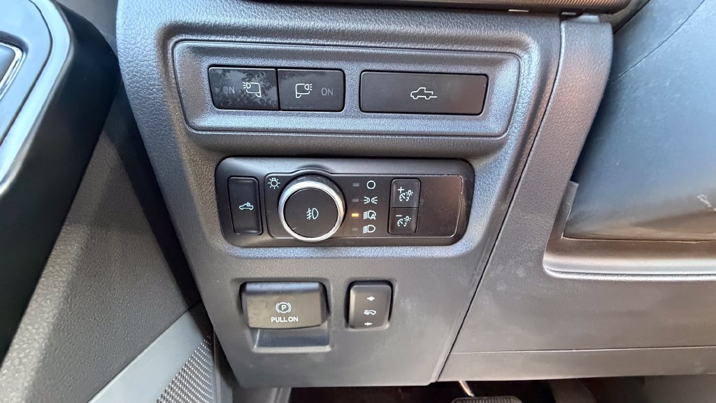 Used 2023 Ford F150 Platinum w/ Equipment Group 701A High AWD/4WD image 28