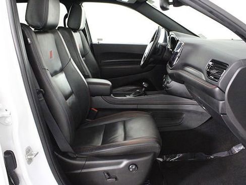 Used 2024 Dodge Durango GT image 15