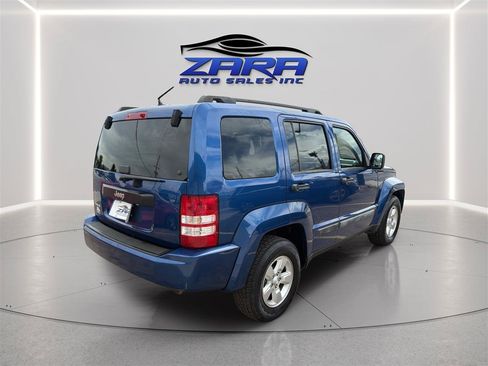 Used 2010 Jeep Liberty Sport w/ Popular Equipment Group AWD/4WD image 7
