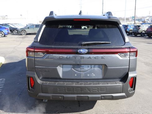 New 2026 Subaru Outback Limited AWD/4WD image 4