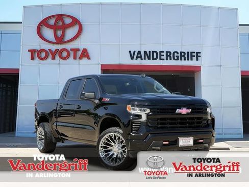 Used 2022 Chevrolet Silverado 1500 RST w/ Z71 Off-Road Package AWD/4WD image 1