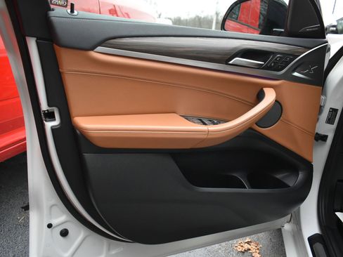 Used 2020 BMW X3 M40i w/ Premium Package image 9