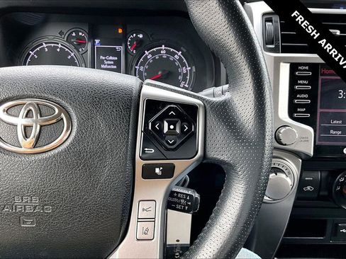 Used 2021 Toyota 4Runner SR5 RWD image 12