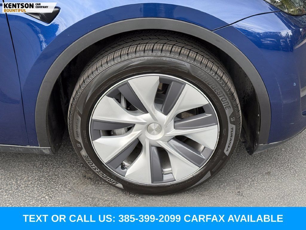 Used 2023 Tesla Model Y Long Range AWD/4WD image 13