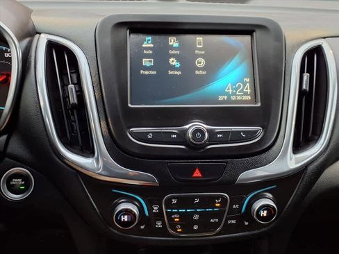 Used 2018 Chevrolet Equinox LT image 13