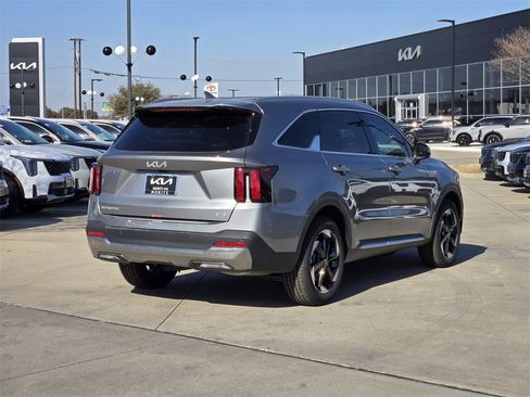 New 2026 Kia Sorento EX image 4