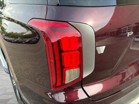Used 2021 Hyundai Palisade SEL w/ Premium Package AWD/4WD image 23