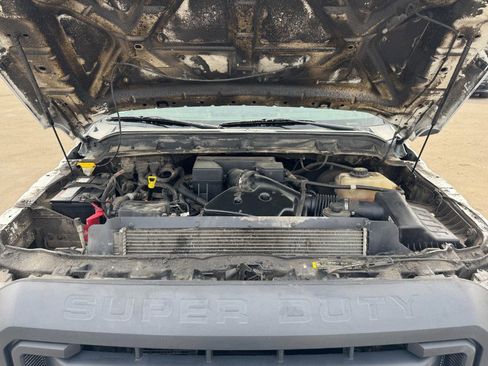 Used 2012 Ford F250 XL w/ Snow Plow Prep Pkg image 22