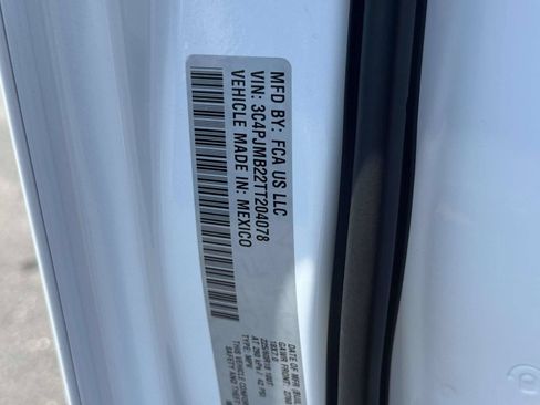 Used 2026 Jeep Cherokee Limited AWD/4WD image 31