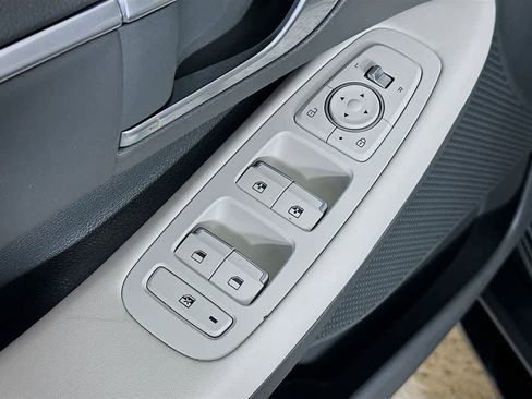 Used 2023 Hyundai Sonata SEL image 28