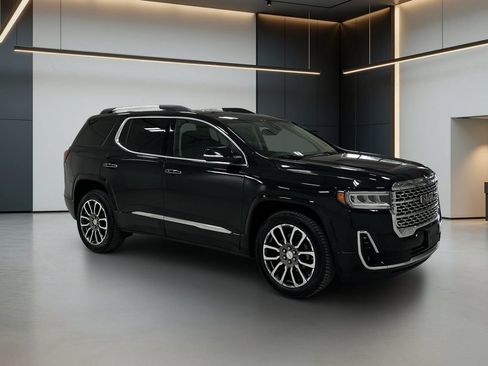 Used 2020 GMC Acadia Denali w/ LPO, Floor Liner Package AWD/4WD image 8