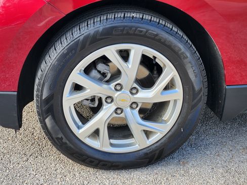 Used 2020 Chevrolet Equinox Premier image 12