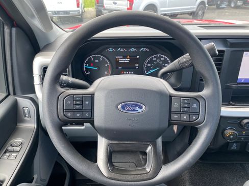 New 2025 Ford F550 4x4 Regular Cab Super Duty image 30