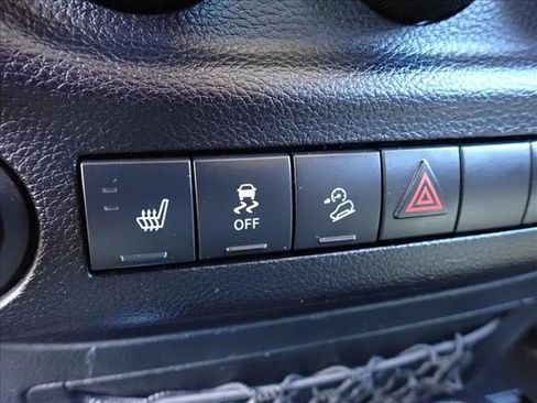 Used 2013 Jeep Wrangler Sahara w/ Dual Top Group AWD/4WD image 17