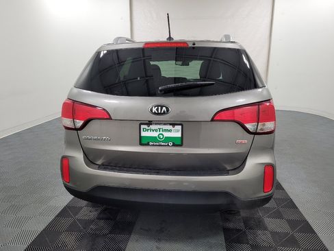 Used 2015 Kia Sorento LX AWD/4WD image 7