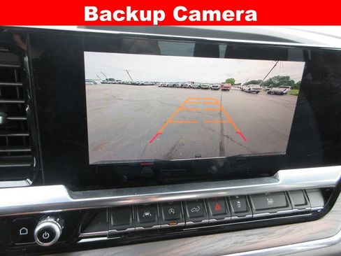 Certified 2023 GMC Sierra 1500 SLT w/ SLT Premium Package AWD/4WD image 17
