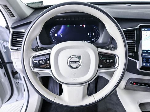 Certified 2024 Volvo XC90 B6 Plus w/ Protection Package Premier AWD/4WD image 8
