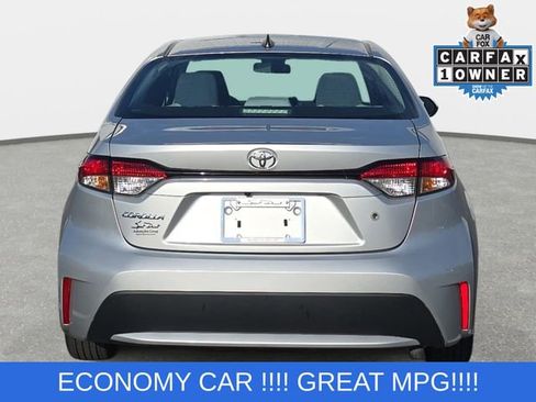 Used 2022 Toyota Corolla L FWD image 6