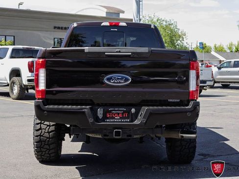 Used 2018 Ford F250 Lariat w/ Lariat Ultimate Package AWD/4WD image 19
