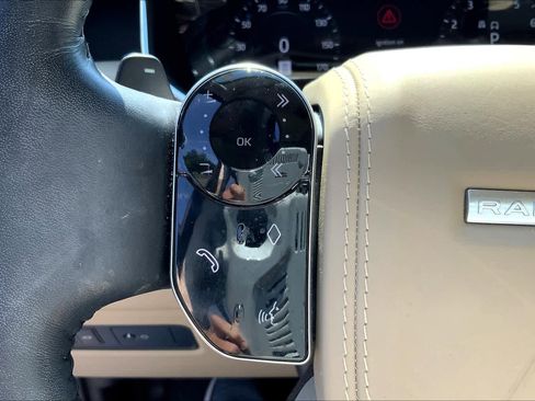 Used 2019 Land Rover Range Rover Supercharged image 22