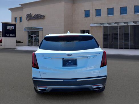Certified 2024 Cadillac XT5 Premium Luxury AWD/4WD image 6